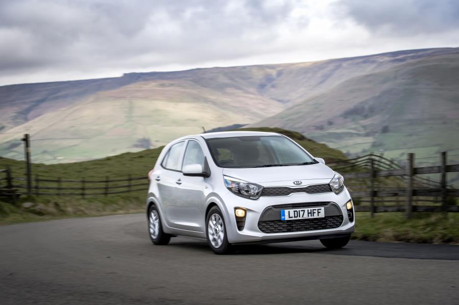  Kia Picanto 2017 года  (UK) (фото 34 из 80)
